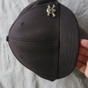 Explicit Polo hat(D)